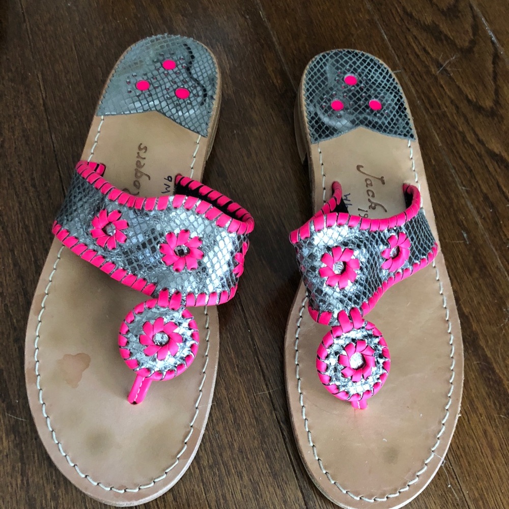 Jack Rogers- silver/ pink sz9